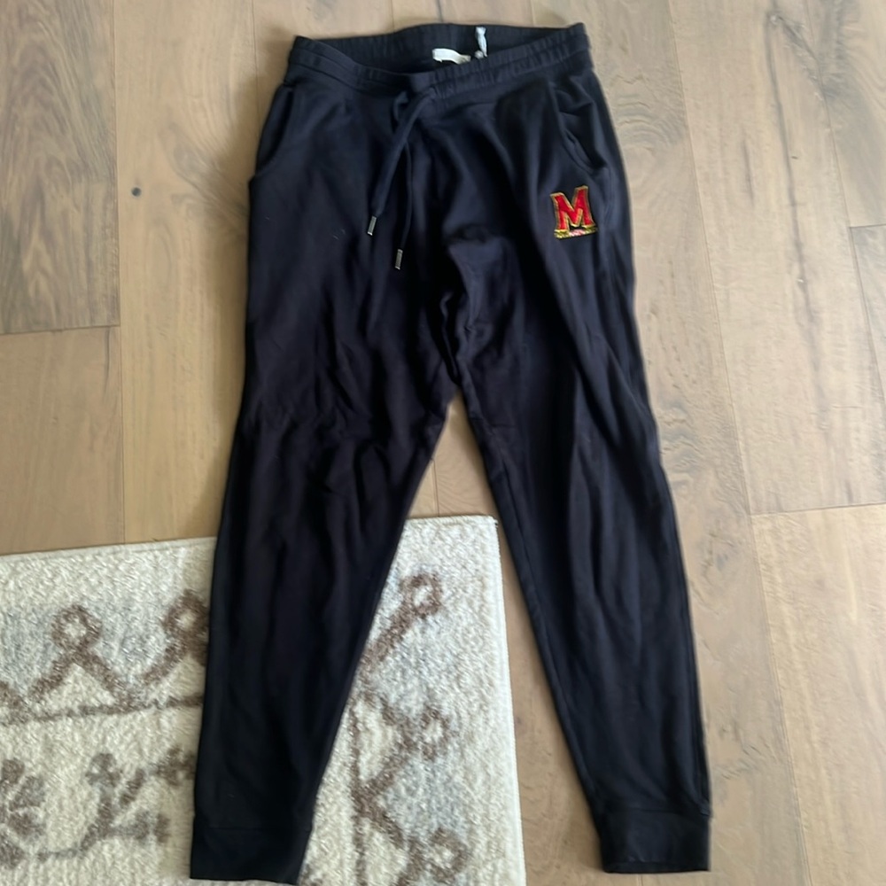 University Of Maryland black sweatpants. Size small